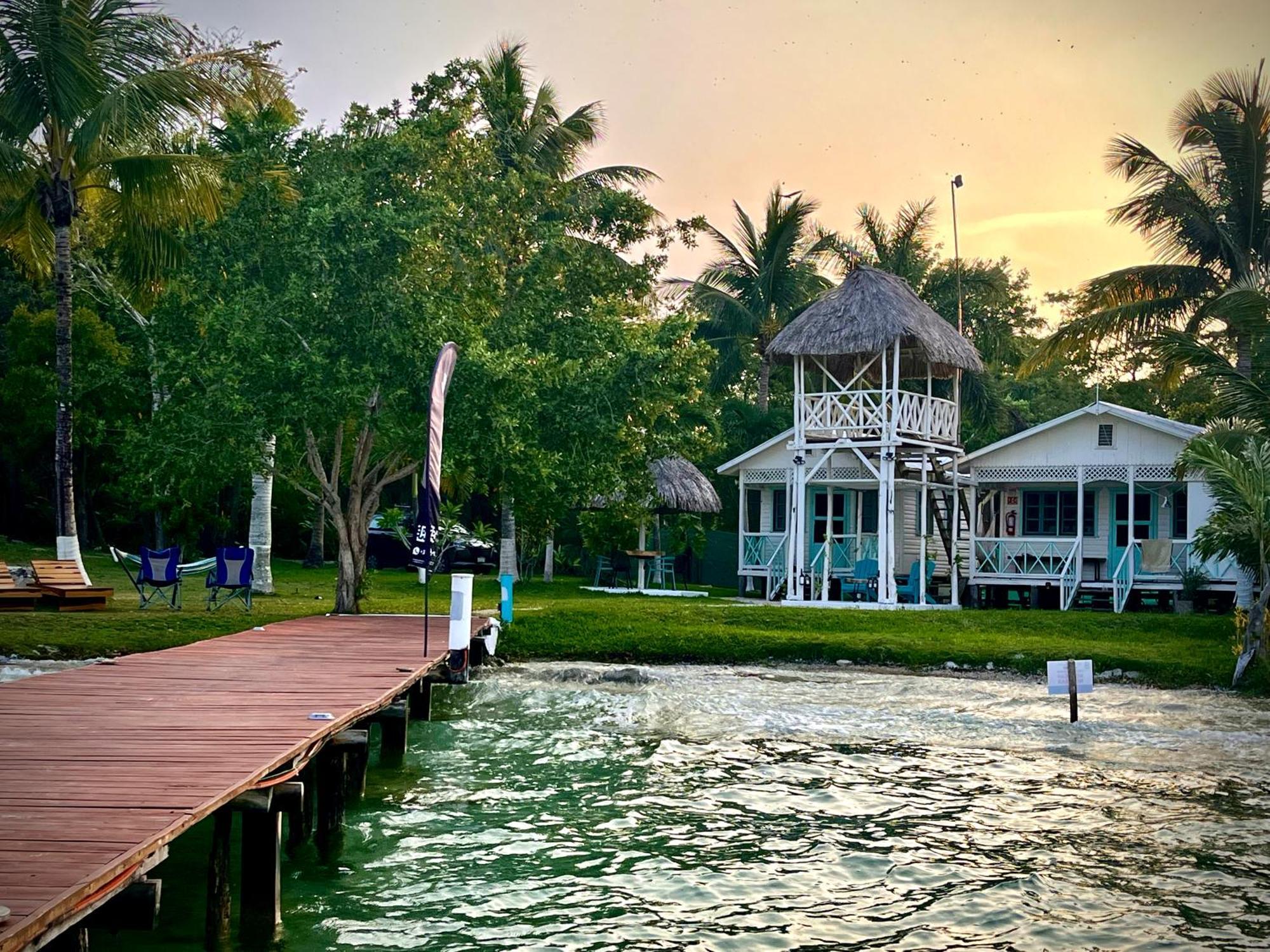 Cabana Con Muelle Privado En La Laguna De Bacalar Kültér fotó